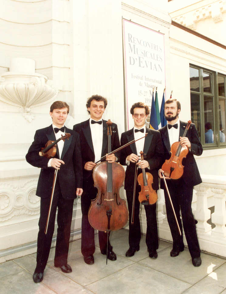 po soutěži ve francouzském Evianu (1990)